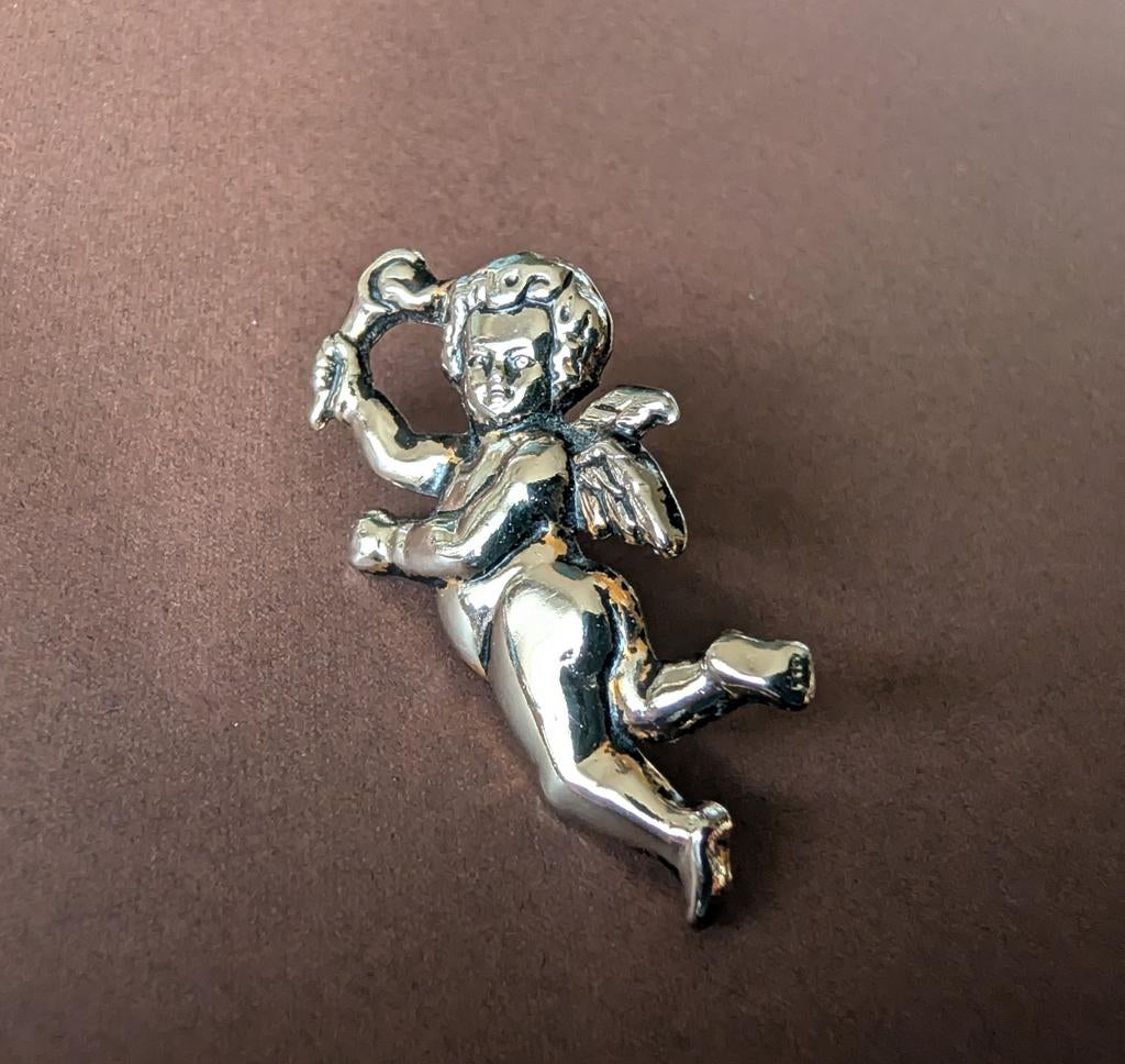 Broche, pin engel, cupido, amor, eros, Ophalen of Verzenden, Zo goed als nieuw, Overige materialen, Overige voorstellingen