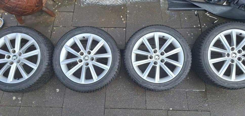 Vredestein Wintrac Pro winterbanden met velgen 225/45 R17, Auto-onderdelen, Banden en Velgen, Ophalen, Gebruikt, Banden en Velgen