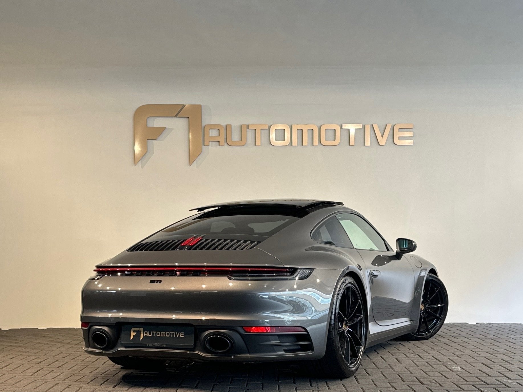Porsche 911 3.0 Carrera S Pano|Sportuitlaat|NL Auto|Camera, Auto's, Automaat, Dealer onderhouden, Gebruikt, 4 stoelen