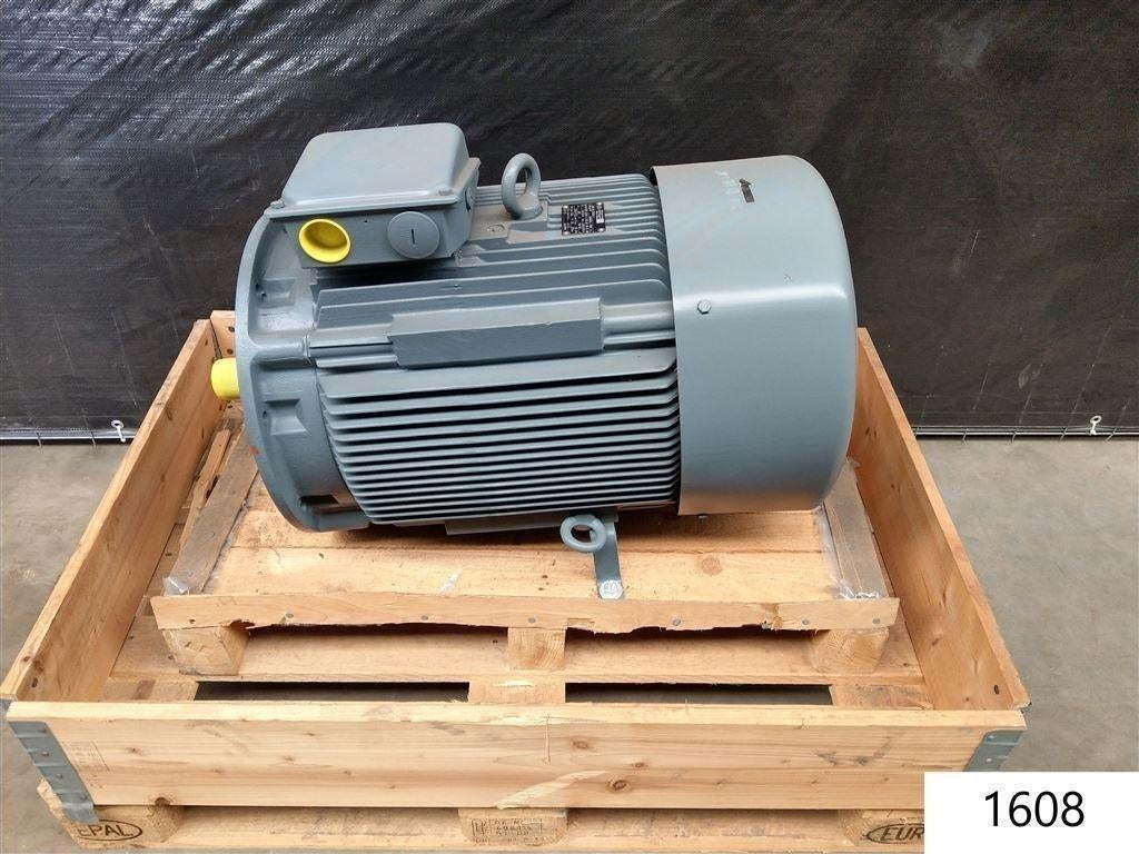1608. Elektromotor / Flensmotor / motoren / VEM / Hoyer, Ophalen, Nieuw, Elektromotor, 1800 rpm of meer