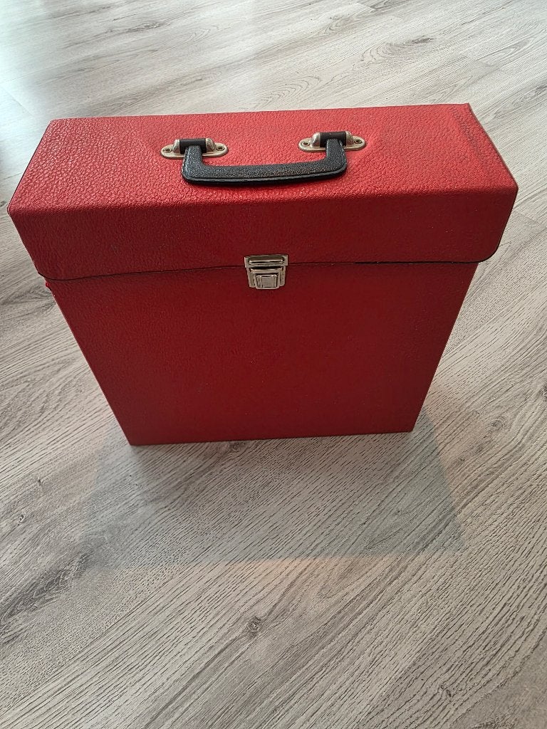 Rode platenkoffer slangenleer krokodillenleer LP's, topstaat, Gebruikt, Ophalen of Verzenden, Overige typen, 12 inch