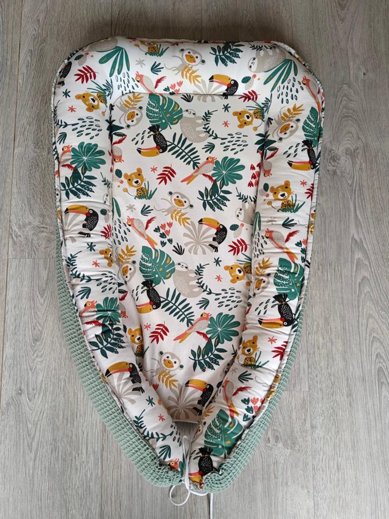 Babynestje met jungleprint en wafelstof, Ophalen of Verzenden, Zo goed als nieuw, Overige typen
