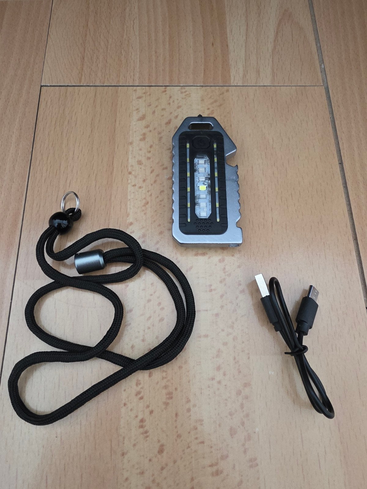 Oplaadbare Zaklamp met Meerdere Modi en Hanger, Ophalen of Verzenden, Nieuw, Batterij