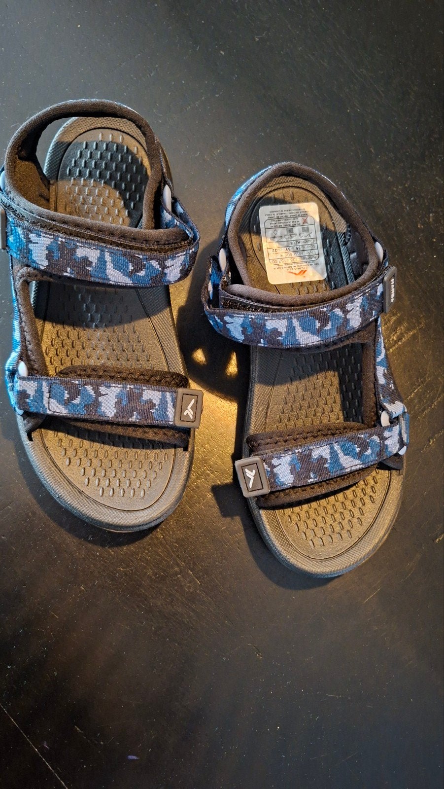 Nieuwe jongens sandalen maat 35 - Let op: vallen klein!, Ophalen of Verzenden, Nieuw, Jongen, Schoenen