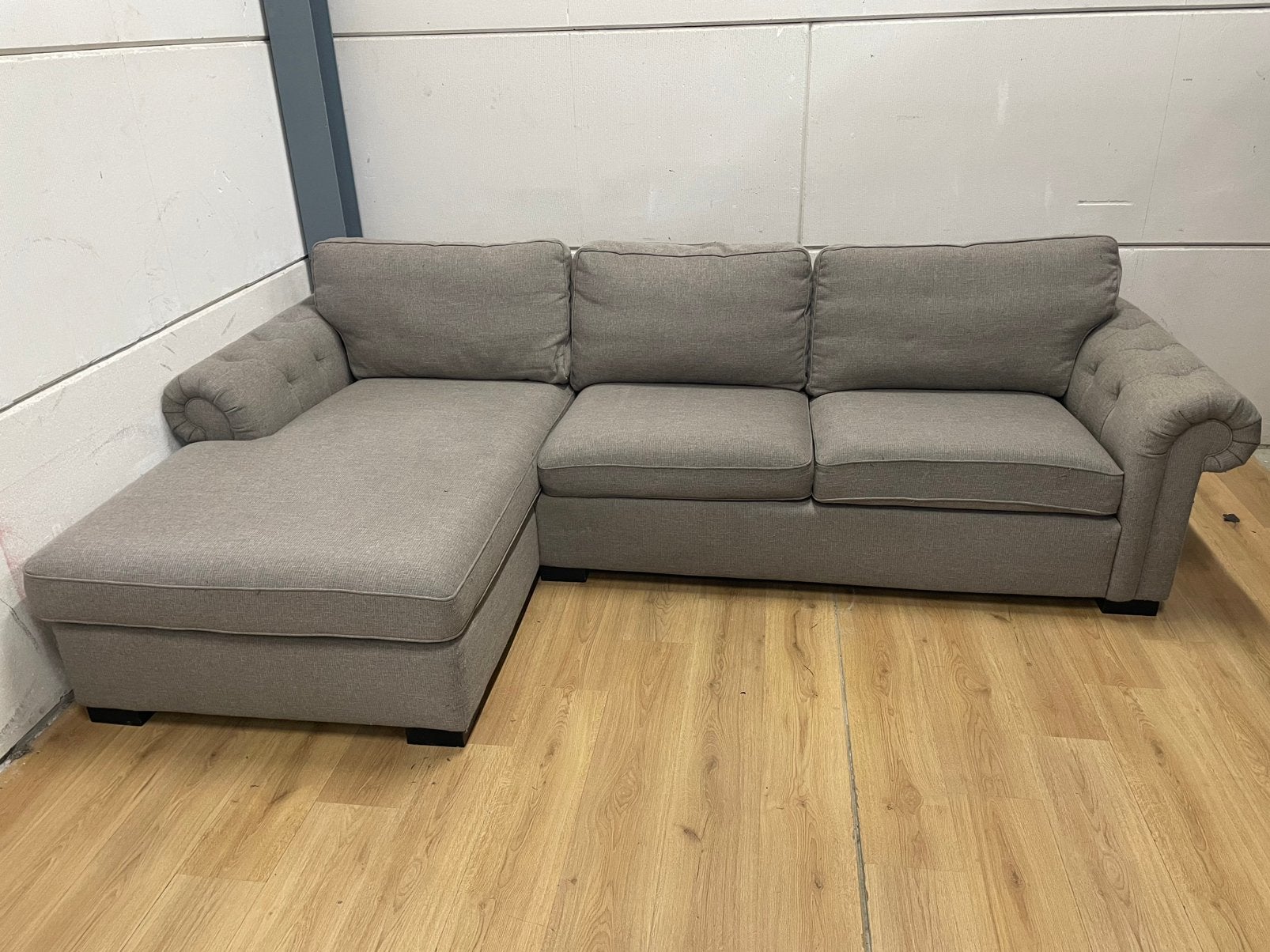 Mooie luxe grijze urban sofa hoekbank - GEREINIGD!!!