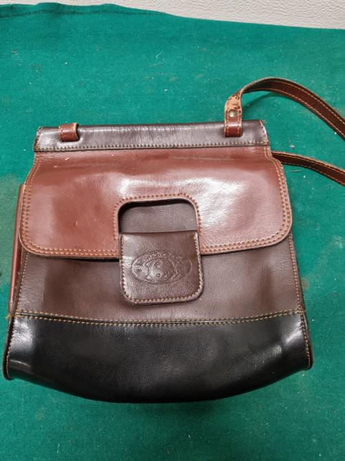 -	schoudertas la borsa bruin leer, Ophalen of Verzenden, 'T Olde Gre-j, Info@toldegrej.nl, Endepoelstraat 20f Didam