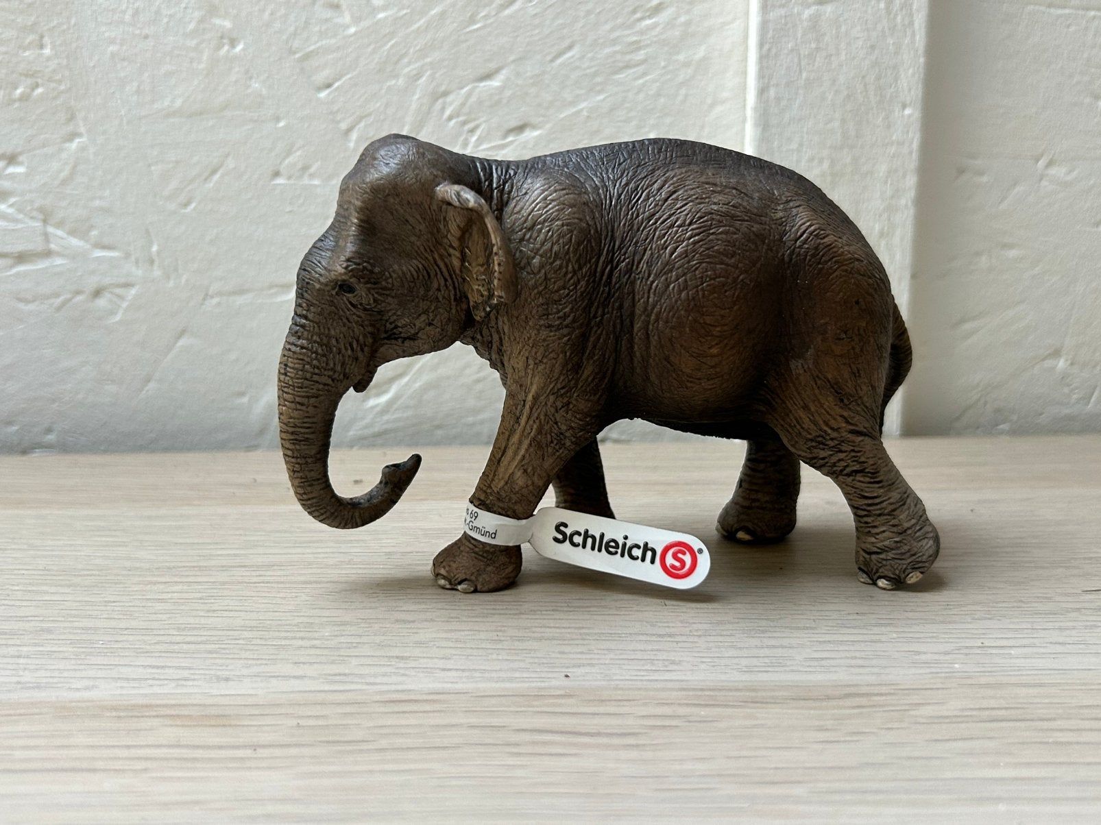 Schleich olifant nieuw, Ophalen of Verzenden, Zo goed als nieuw, Paard, Beeldje of Figuurtje