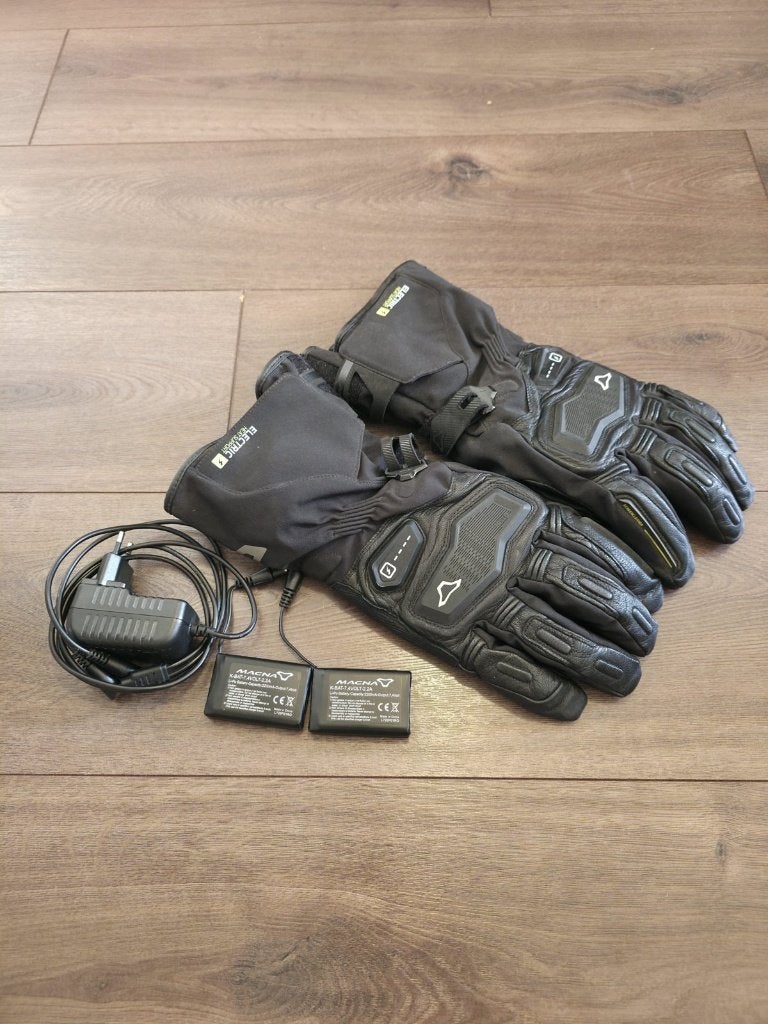 Macna Ion RTX verwarmde motorhandschoenen 2XL + 2 accu's, Motoren, Ophalen, Heren, Handschoenen, Tweedehands