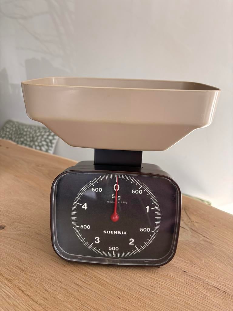 Vintage Soehnle keukenweegschaal, Keukenweegschaal, Ophalen of Verzenden, Gebruikt, Minder dan 10 kg