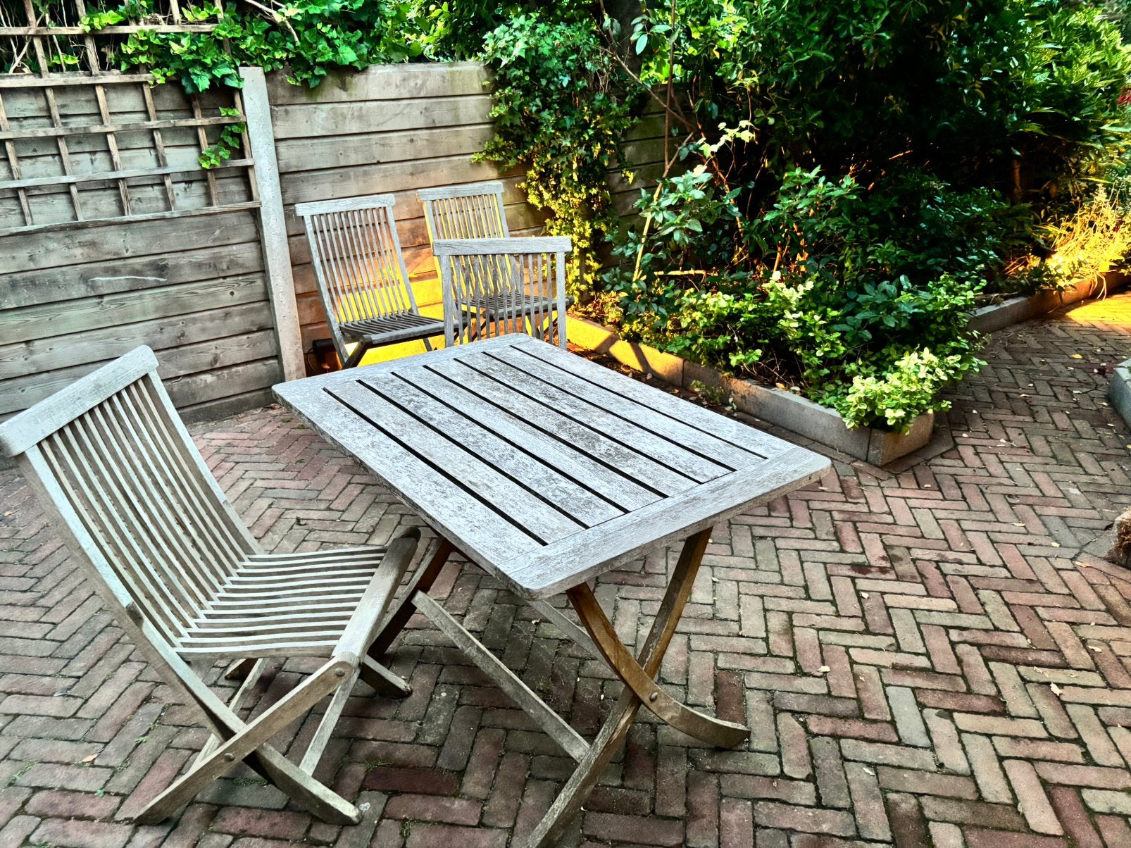 Houten tuinstoelen en tuintafel, tuinset inklapbaar, Tuin en Terras, Tuinsets en Loungesets, Ophalen, 4 zitplaatsen, Gebruikt