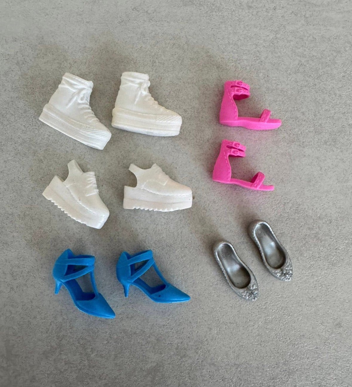 Barbie schoentjes voor platte voetjes, Verzamelen, Poppen, Ophalen of Verzenden, Gebruikt, Accessoires