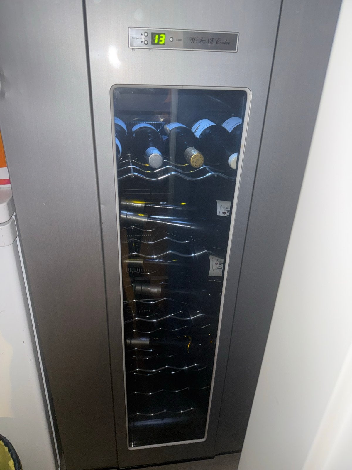 Wijnkoelkast - Wijnklimaatkast - Wijnkoeler, Witgoed en Apparatuur, Koelkasten en IJskasten, Zonder vriesvak, 120 tot 140 cm, 100 tot 150 liter
