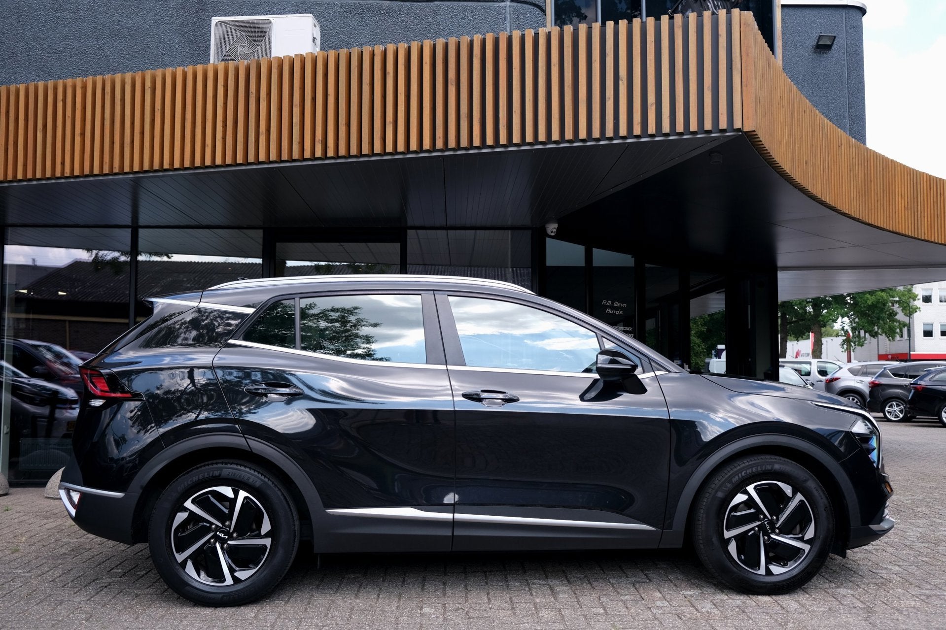 Kia Sportage 1.6 T-GDi MHEV DynamicLine|Rijklaar!|ACC|Camera, Voorwielaandrijving, 15 km/l, Gebruikt, 4 cilinders