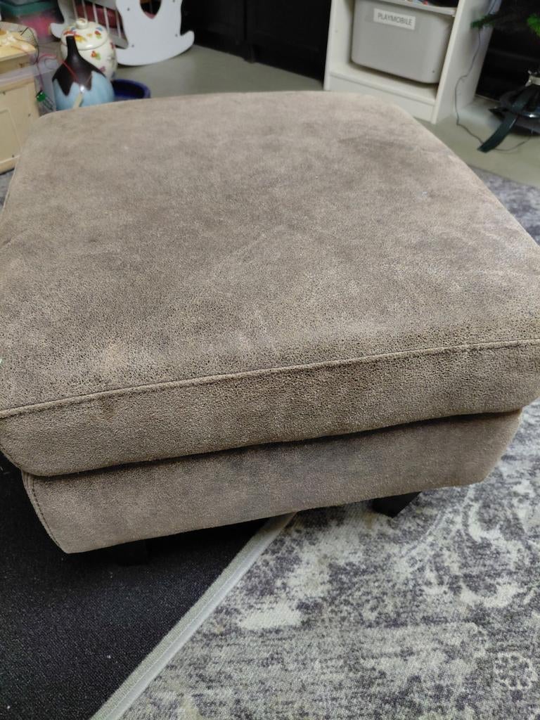 Suede Leren Poef 60x60 cm, Gebruikt, Leer, Ophalen of Verzenden, Modern