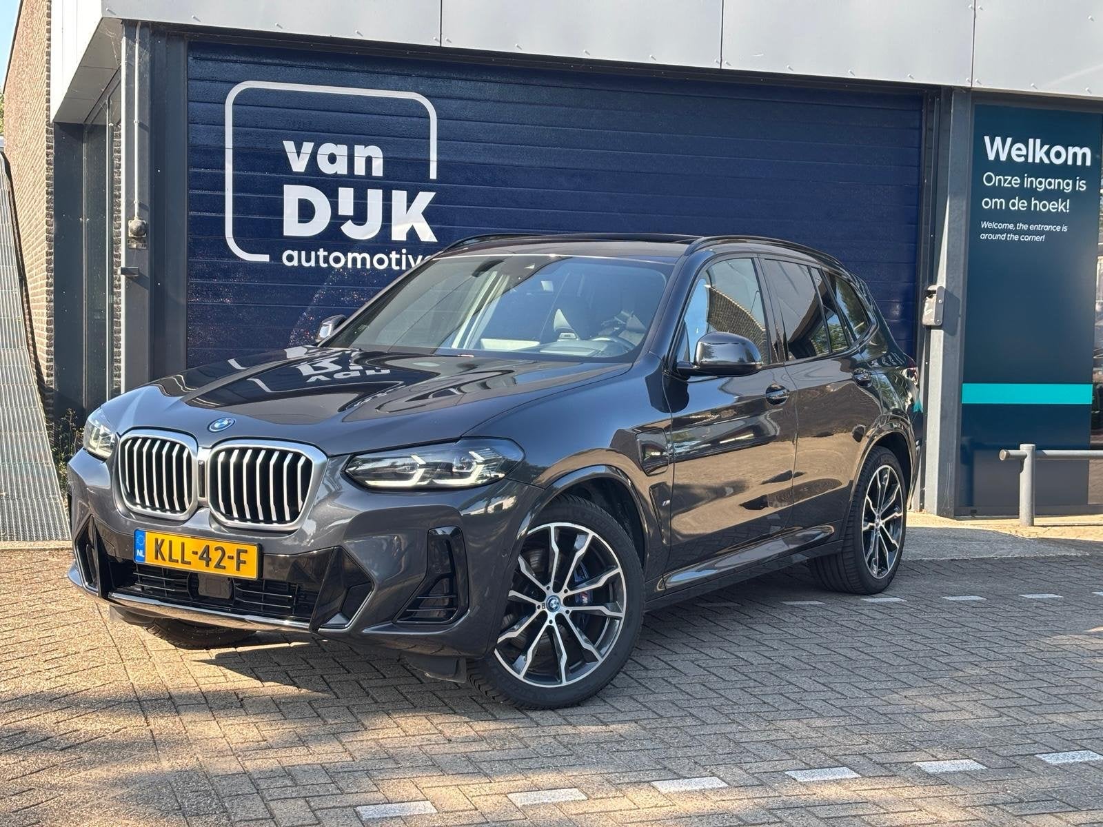 BMW X3 xDrive30e High Executive M-Sport Panoramadak Harman K, Auto's, Gebruikt, Leder, Bedrijf, Vierwielaandrijving