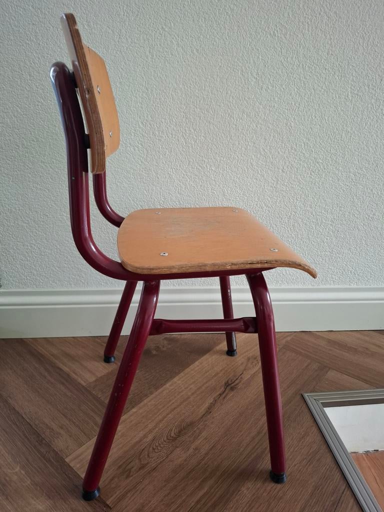 Authentiek Kleuterstoeltje - Stalen frame, hout, Ophalen, Gebruikt, Stoel(en)