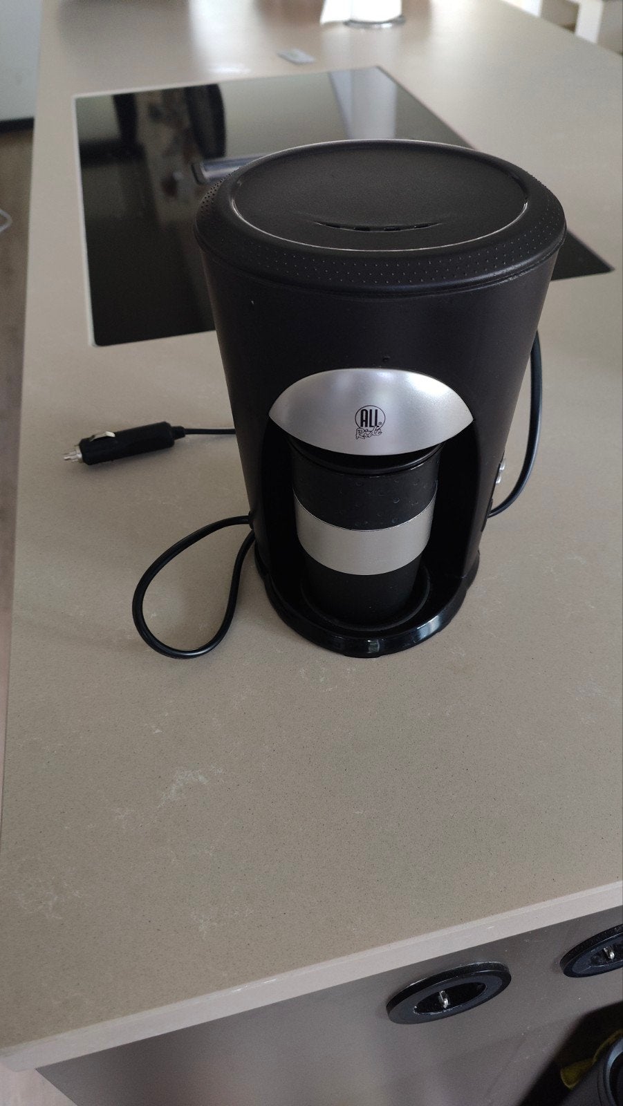 12V Koffiemachine, Witgoed en Apparatuur, Ophalen of Verzenden, Zo goed als nieuw, Koffiemachine