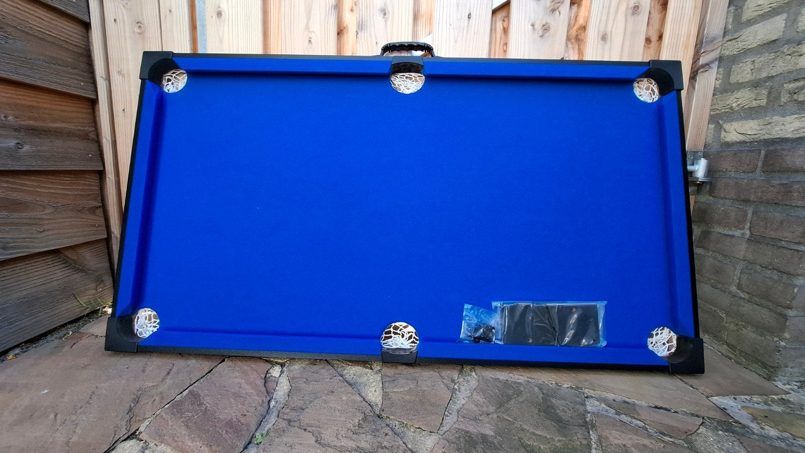 Cougar Tafelmodel Pooltafel - Draagbaar en Compleet, Ophalen, Zo goed als nieuw, Pooltafel