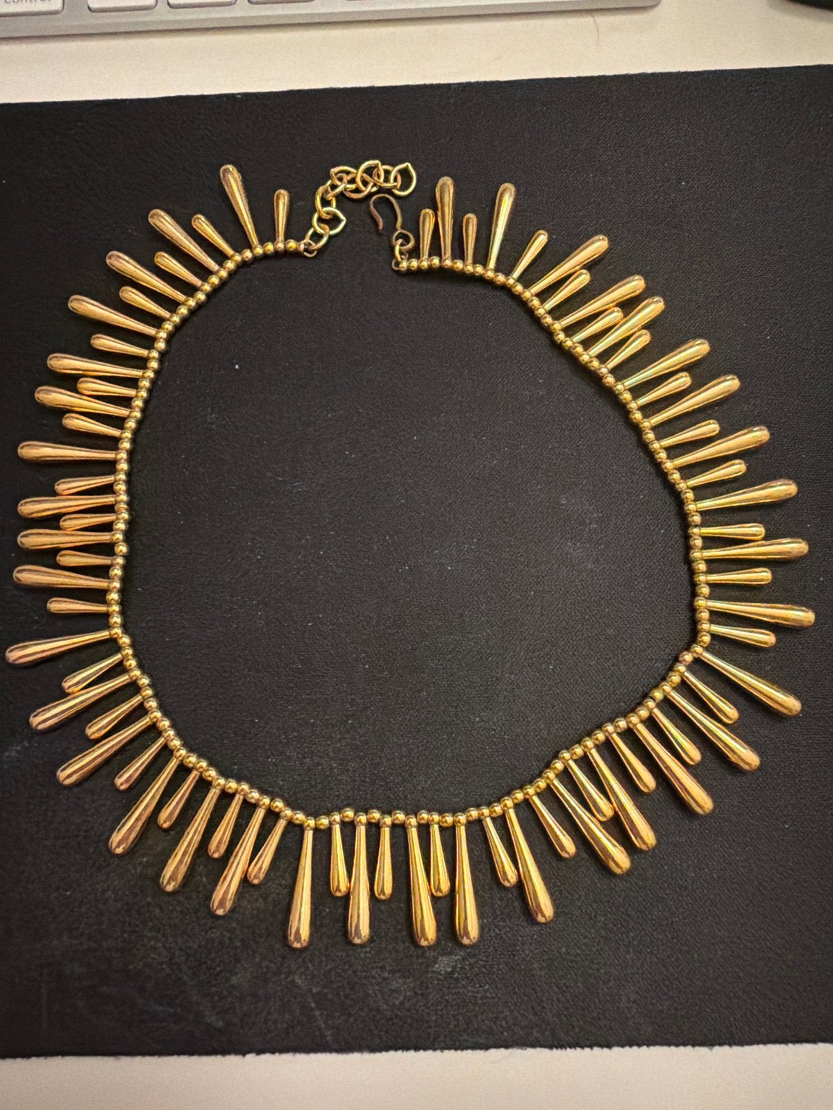 Vintage gouden statement ketting / Fringe necklace, Ophalen of Verzenden, Gebruikt, Goud, Overige materialen