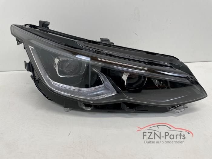 VW Golf 8 IQ Light Black Edition Koplamp Rechts, Ophalen of Verzenden, Gebruikt