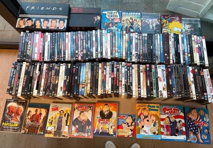 Grote collectie Spaanse import dvd's: 150 films + series, Import, Gebruikt, Ophalen of Verzenden, Engels