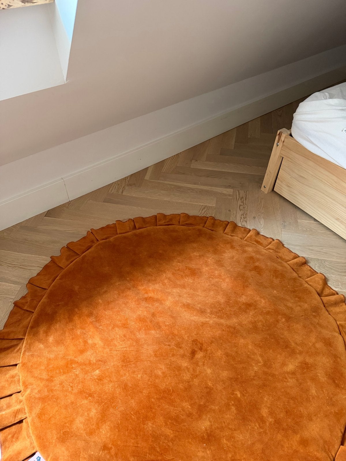 Wigi Wama rond vloerkleed, Huis en Inrichting, Stoffering | Tapijten en Kleden, 100 tot 150 cm, Rond, Oranje, Ophalen of Verzenden