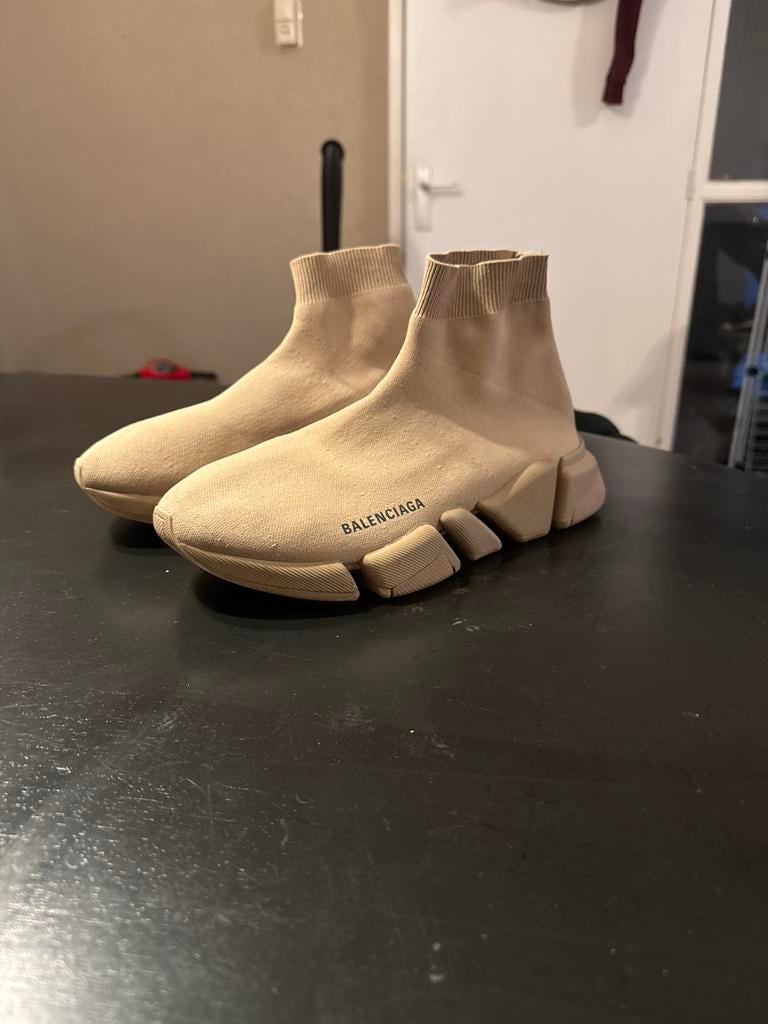 Balenciaga socks, Kleding | Dames, Schoenen, Bruin, Ophalen of Verzenden, Sneakers of Gympen, Zo goed als nieuw