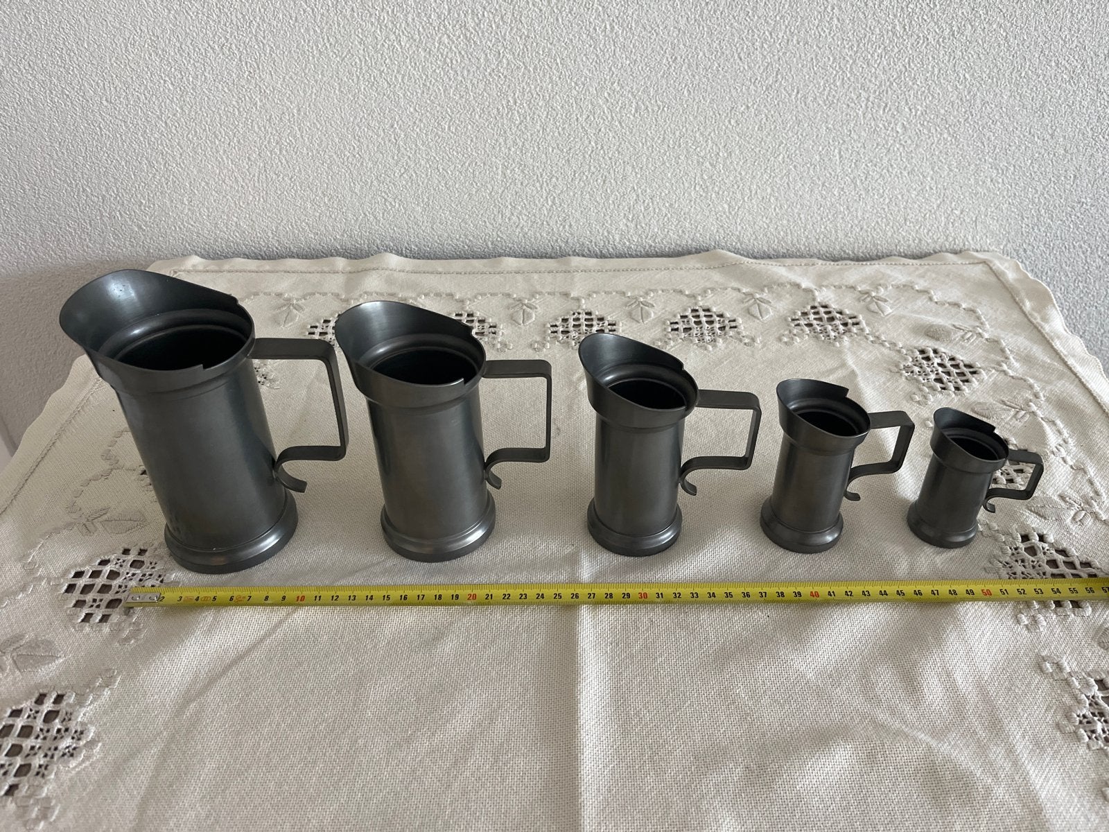 Set van 5 tinnen maatbekers - C. Kurz & Co, Ophalen
