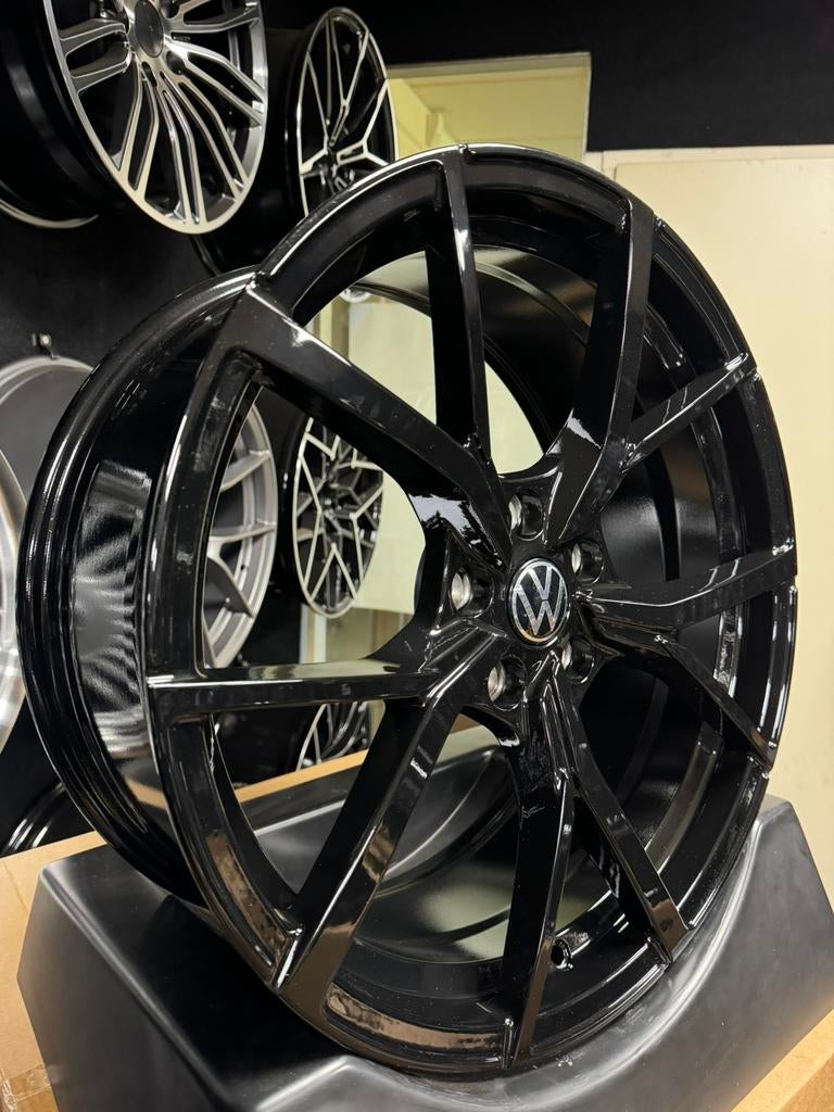 19 inch velgen voor Volkswagen Estoril R 5x112 Golf 5 6 7 8, 19 inch, Velg(en), Nieuw, Ophalen of Verzenden