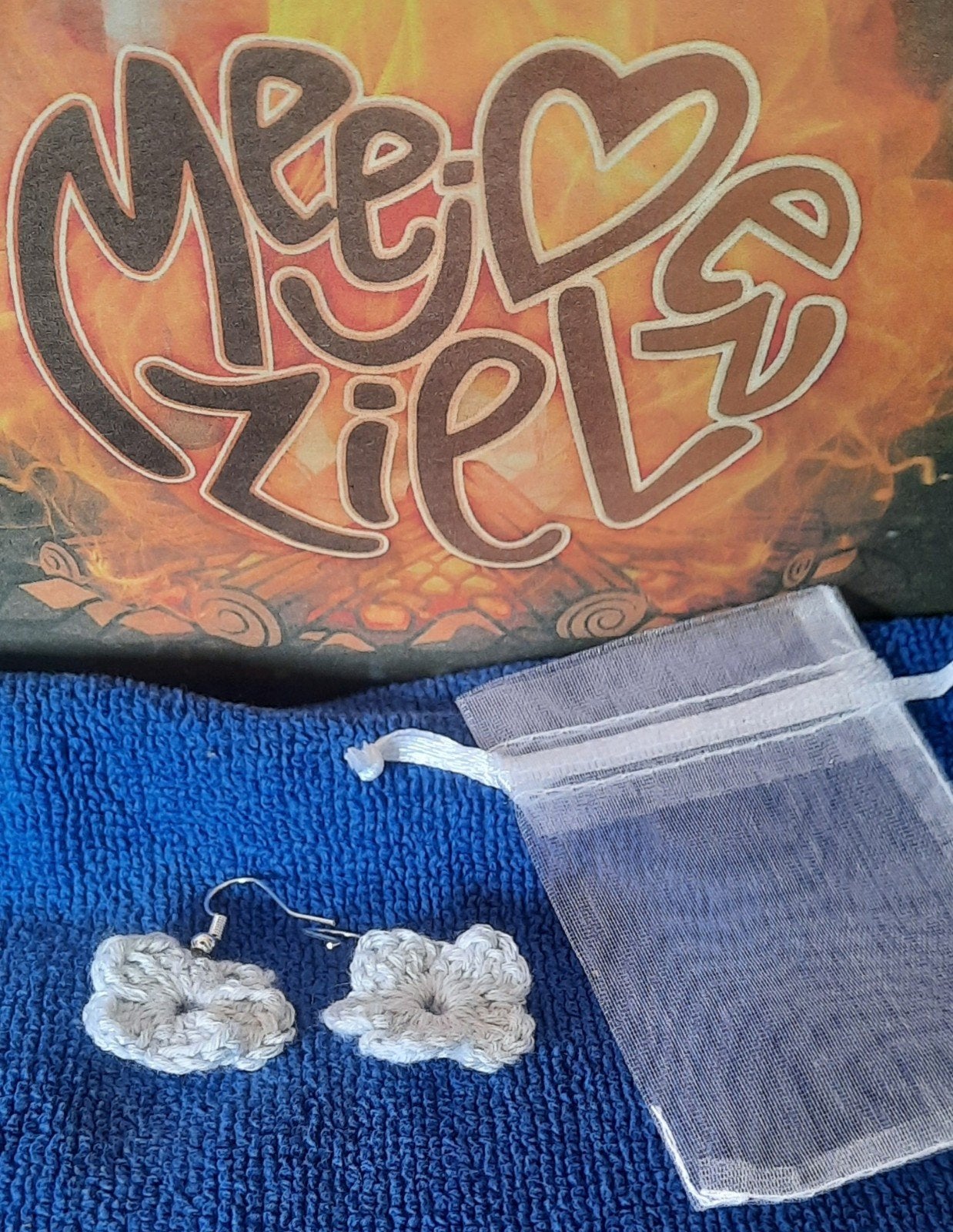 Handgemaakte lichtblauwe gehaakte oorbellen, Overige materialen, Hangers, Blauw, Nieuw