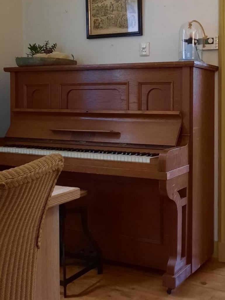 Piano, merk: Eckstein, Ophalen, Gebruikt