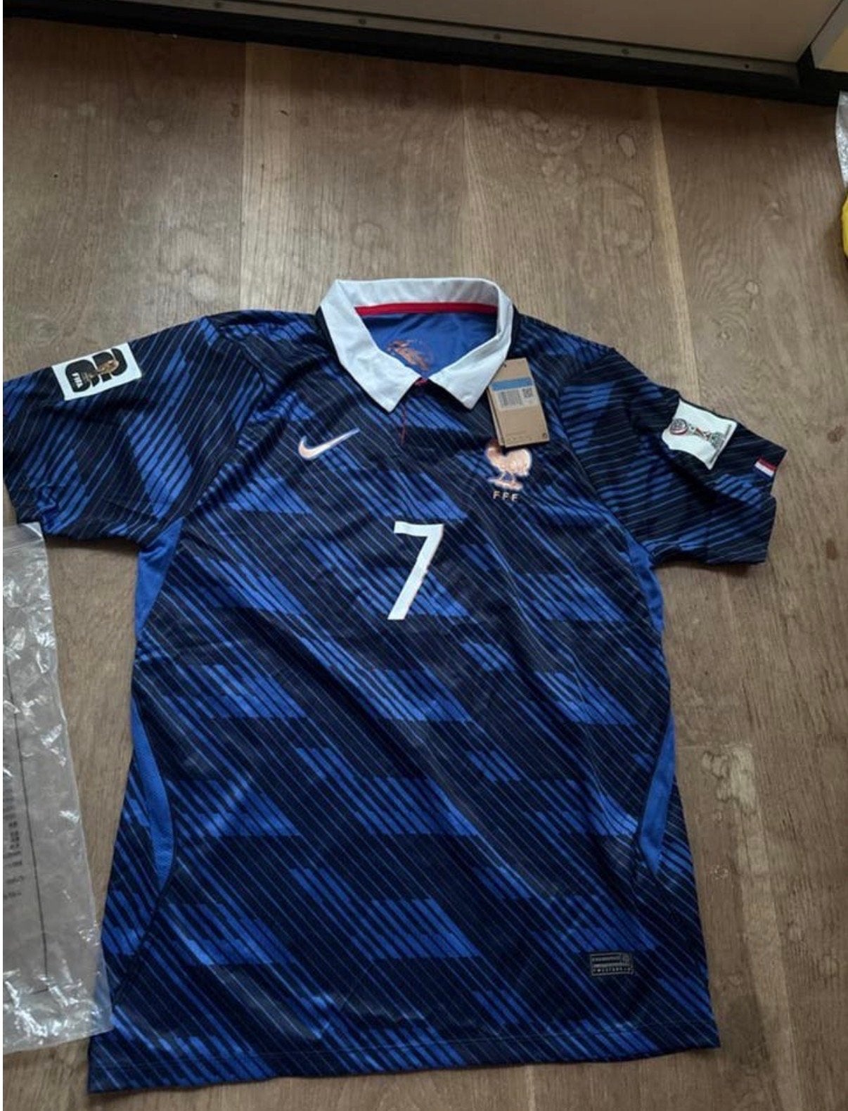 Frankrijk Thuisshirt 2022/2023 - Dembélé #7 - Maat M, Nieuw, Ophalen of Verzenden, Voetbal, Maat 48/50 (M)