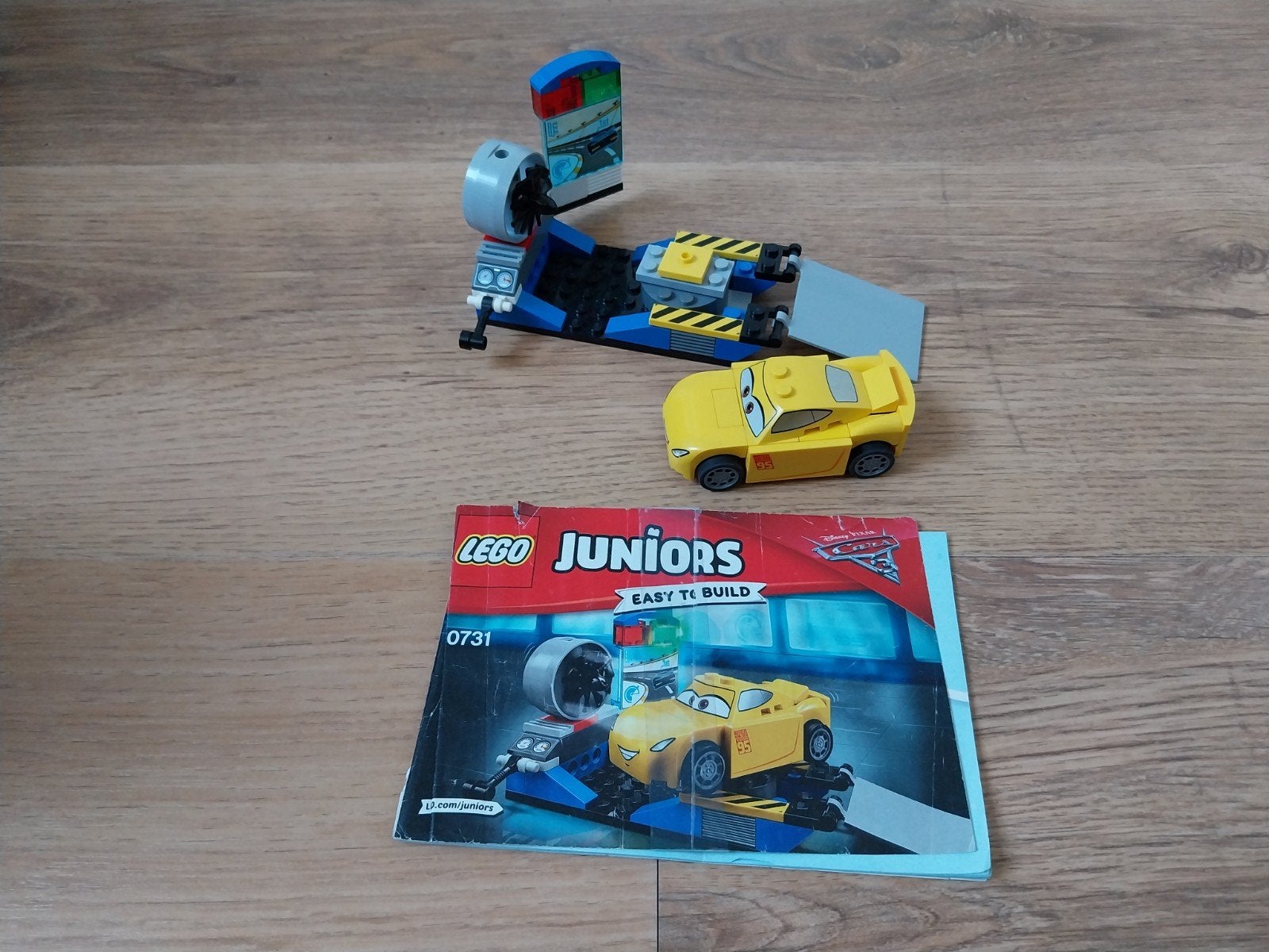 lego cars juniors 10731 cruz ramirez race simulator, Ophalen of Verzenden