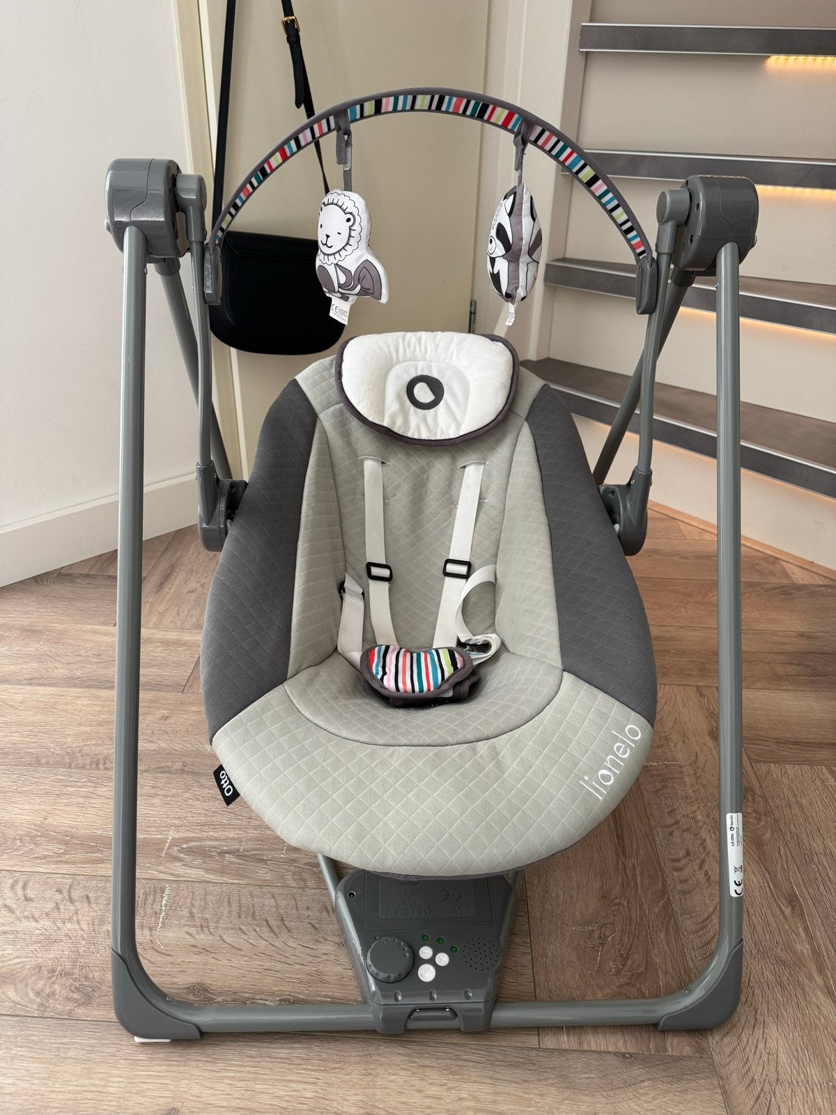 Lionelo Otto Elektrische Baby Wipstoel - Schommelstoel, Ophalen, Gebruikt