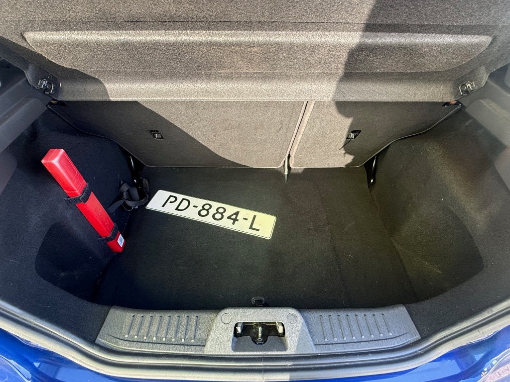 Foto 8 van Ford Fiësta 1.0 Ecoboost 100pk 5dr 2017 Blauw