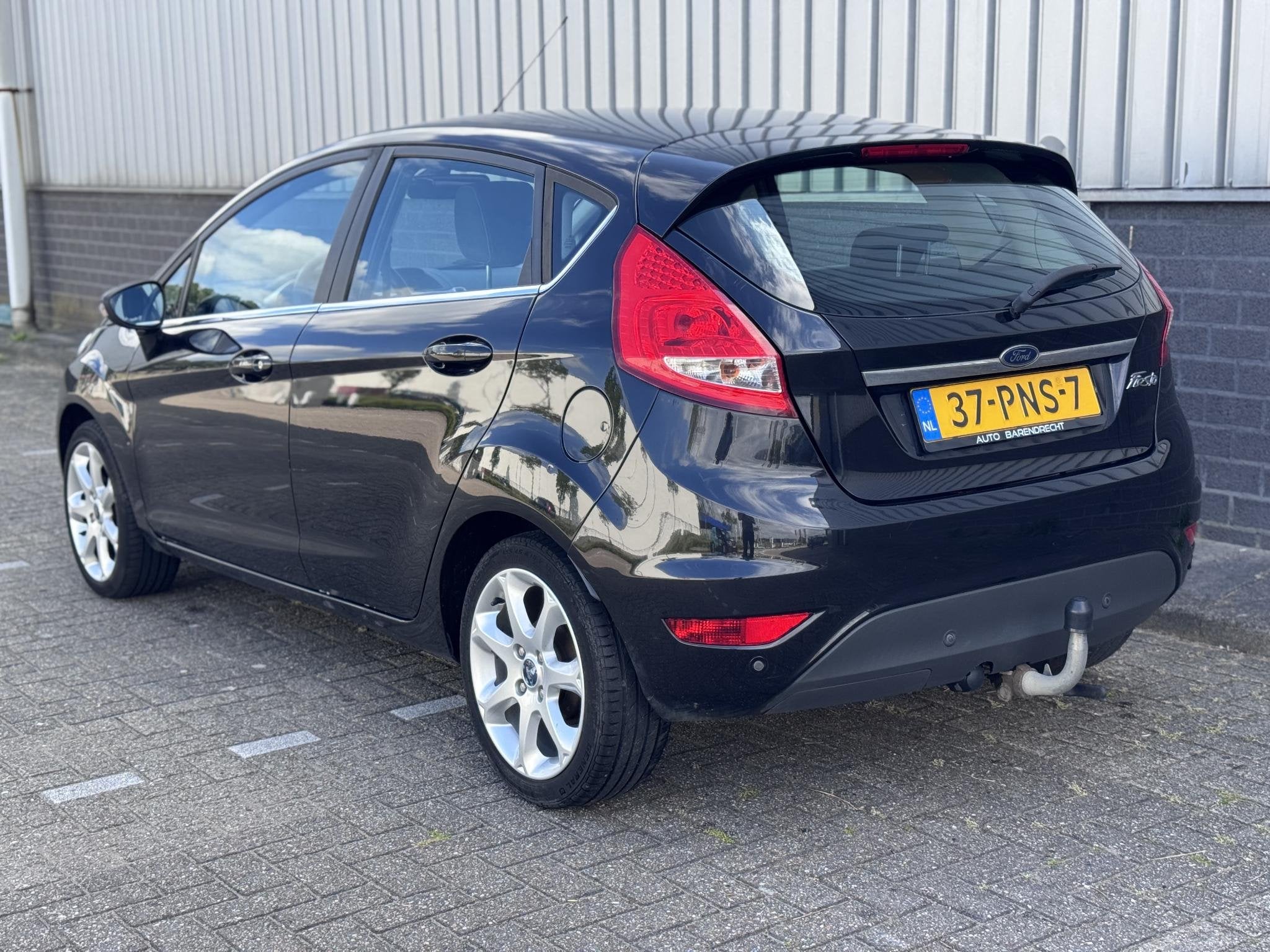 Ford Fiesta 1.4 Titanium Airco | Cruise, Auto's, Ford, Voorwielaandrijving, Stof, Zwart, Origineel Nederlands