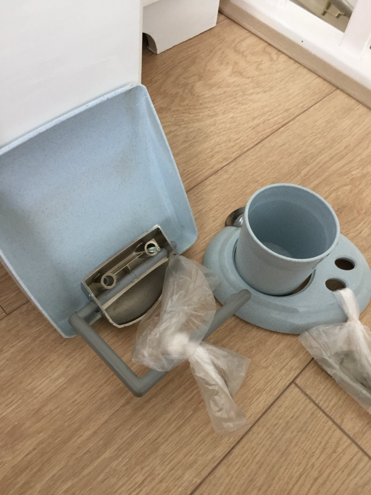 Complete badkamerset: toiletrolhouder en tandenborstelhouder, Ophalen, Nieuw, Blauw, Toilet-accessoire