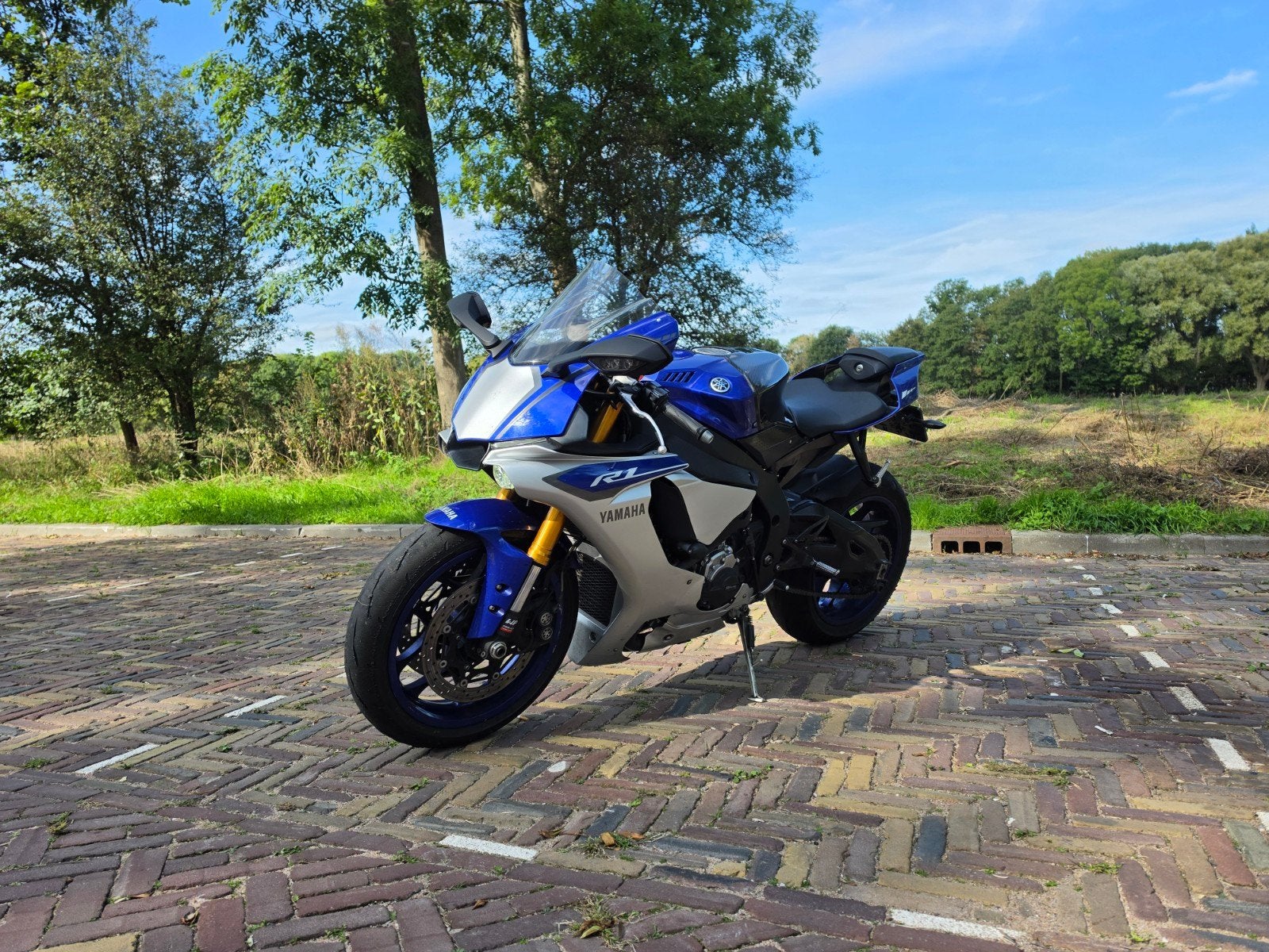 Yamaha YZF R1 2015 crossplane, Motoren, 4 cilinders, Motorrijbewijs A, Traction Control, Gebruikt