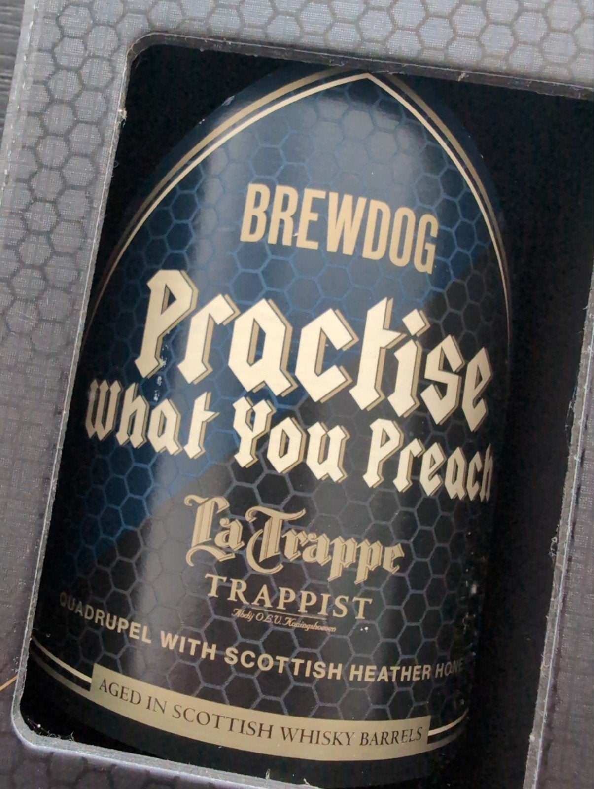 Practise what you preach Brewdog / LaTrappe, Ophalen of Verzenden