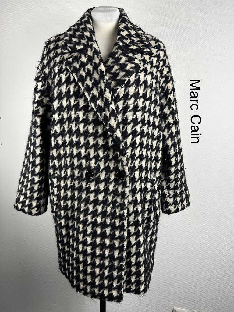 Marc Cain Manteljas  (mt: 42/44) 32,3/9987, Kleding | Dames, Zwart, Marc Cain, Ophalen of Verzenden, Zo goed als nieuw