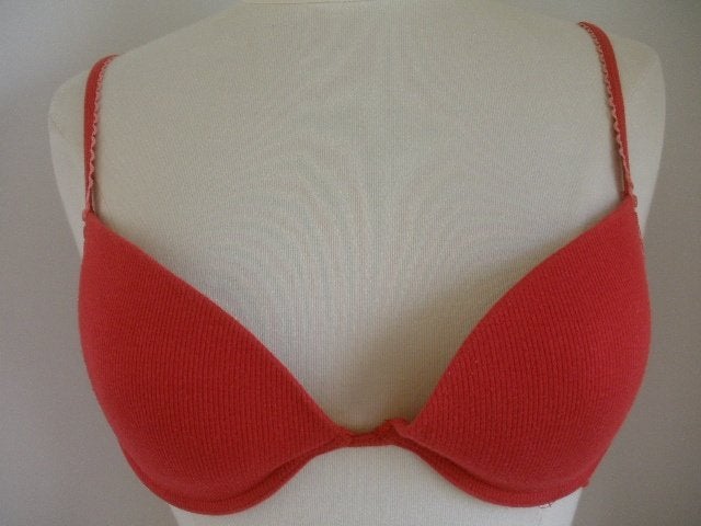 BH rood met kant en beugel maat 80C, Ophalen of Verzenden, Rood, BH