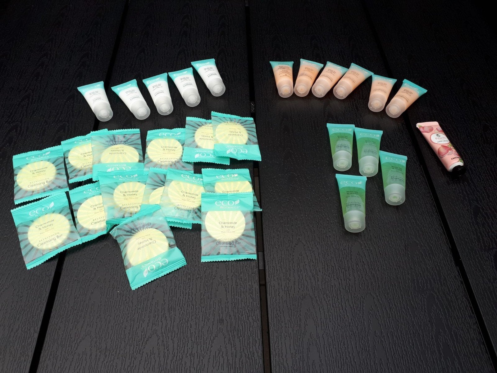 30 stuks nieuwe verzorgingsproducten, Ophalen, Nieuw, Overige typen