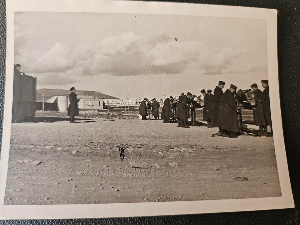 100%orig wo2foto duitse soldaten,,kijkers,bunkervesting, Verzenden, Duitsland, Foto of Poster