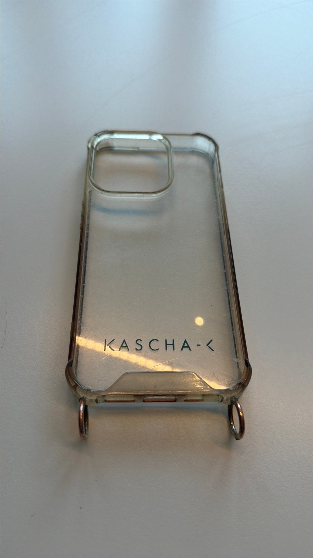 Kascha-C hoesje iphone 15 pro, Ophalen of Verzenden, Gebruikt, IPhone 15 Pro, Hoesje of Tasje