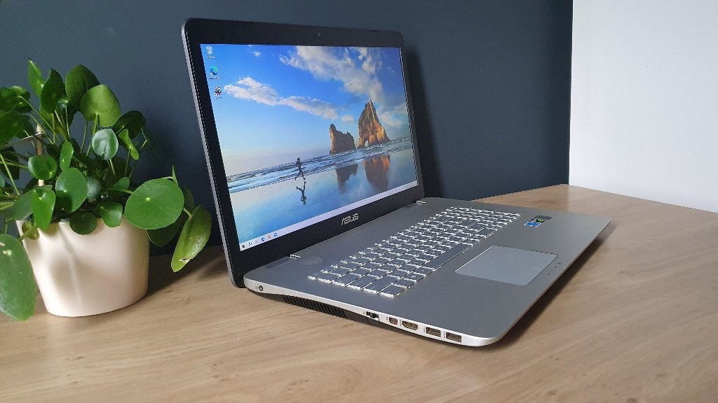 Grote 17" ASUS laptop (Core i7 / 12GB / Nvidia / SSD / W11), Computers en Software, Windows Laptops, Zo goed als nieuw, 17 inch of meer