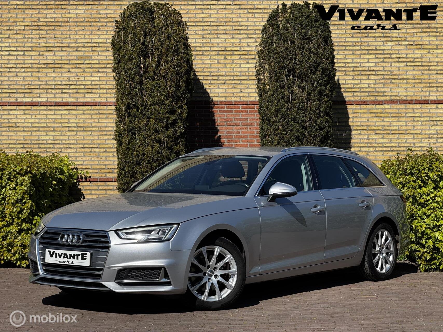 Audi A4 Avant 2.0 35 TFSI Sport Lease Edition Leder*Cruise*C, Auto's, Gebruikt, Euro 6, 4 cilinders, Automatische klimaatregeling