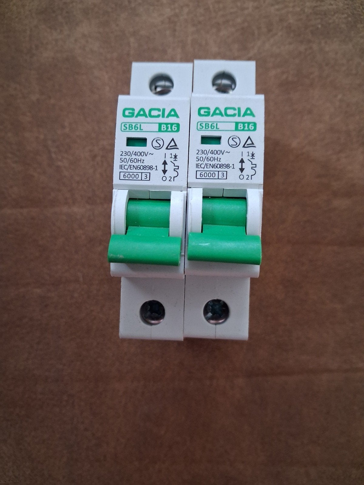 Gacia SB6L B16 Stroomonderbreker (2 stuks), Ophalen of Verzenden, Nieuw, Schakelaar