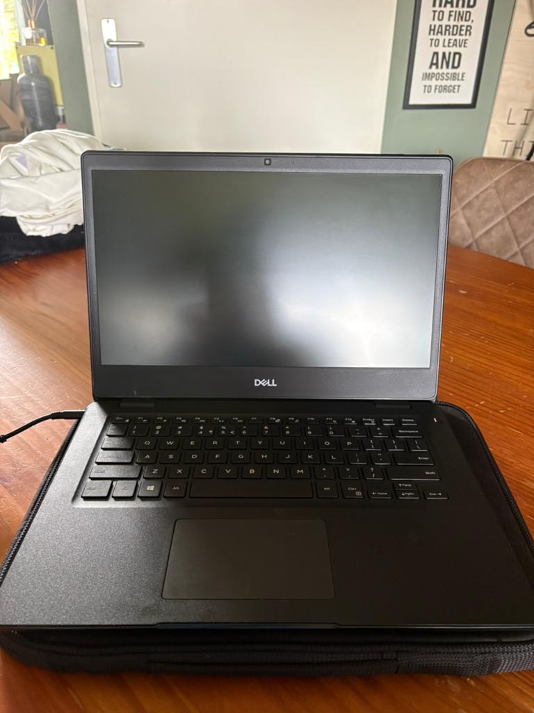 Dell latitude 3400, Computers en Software, Windows Laptops, Ophalen, 14 inch, 2 tot 3 Ghz, SSD