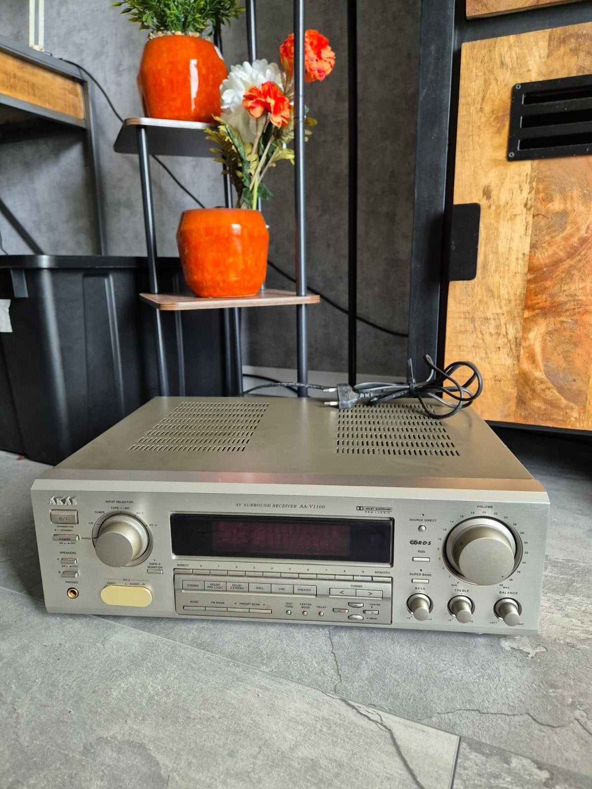 AKAI AV Surround Receiver AA-V1100 / Vintage Audio, 120 watt of meer, Ophalen, Overige merken, Gebruikt