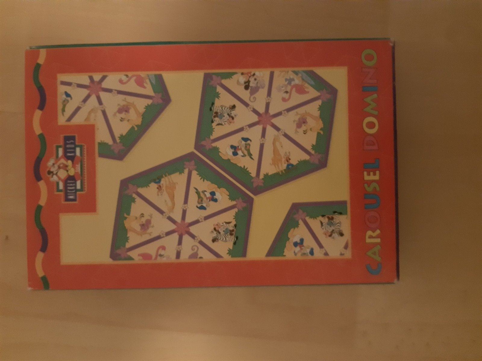 Carousel Domino - Leuk spel voor 1 of 2 spelers, Een of twee spelers, Ophalen, Gebruikt